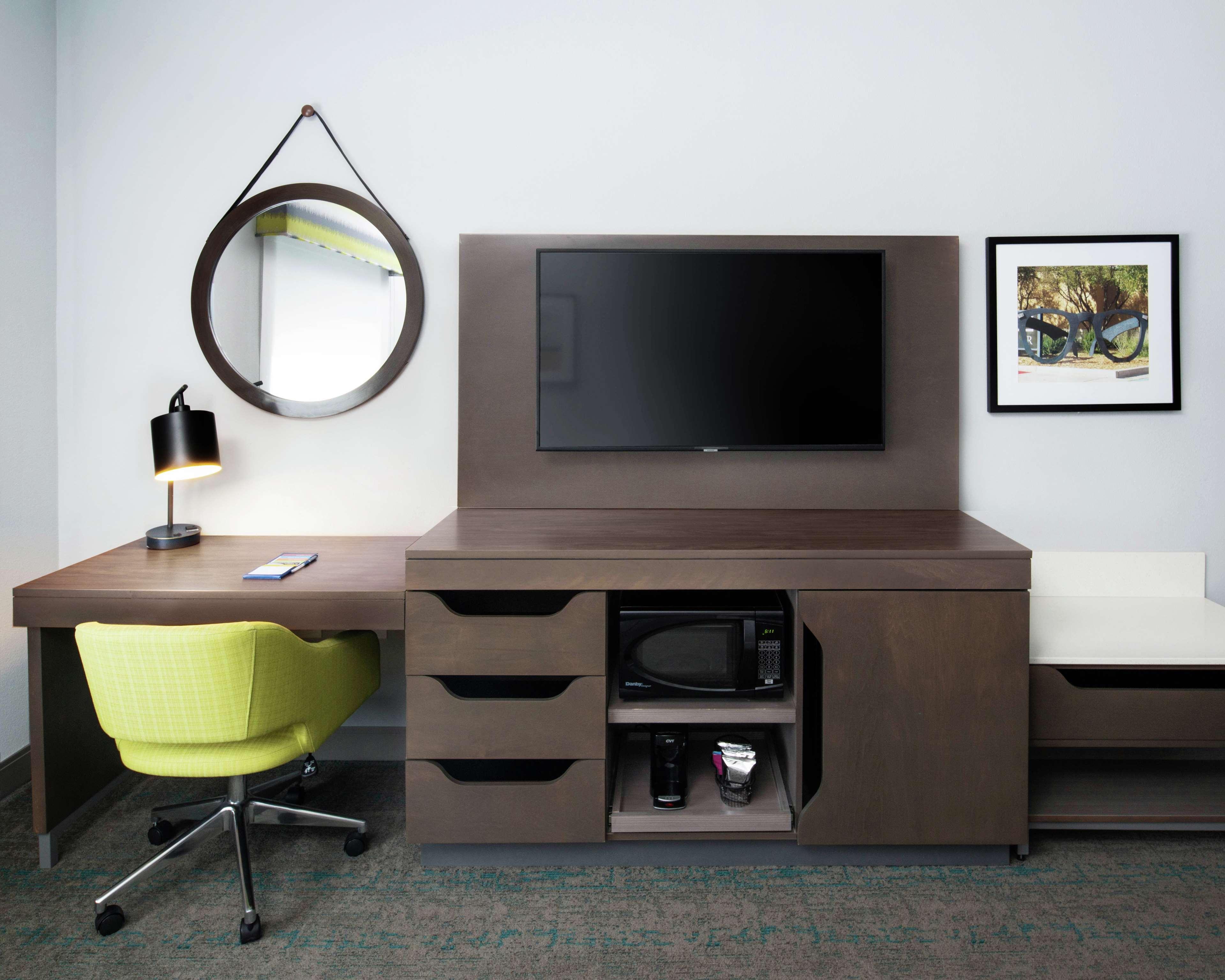 Hampton Inn & Suites Lubbock Bagian luar foto