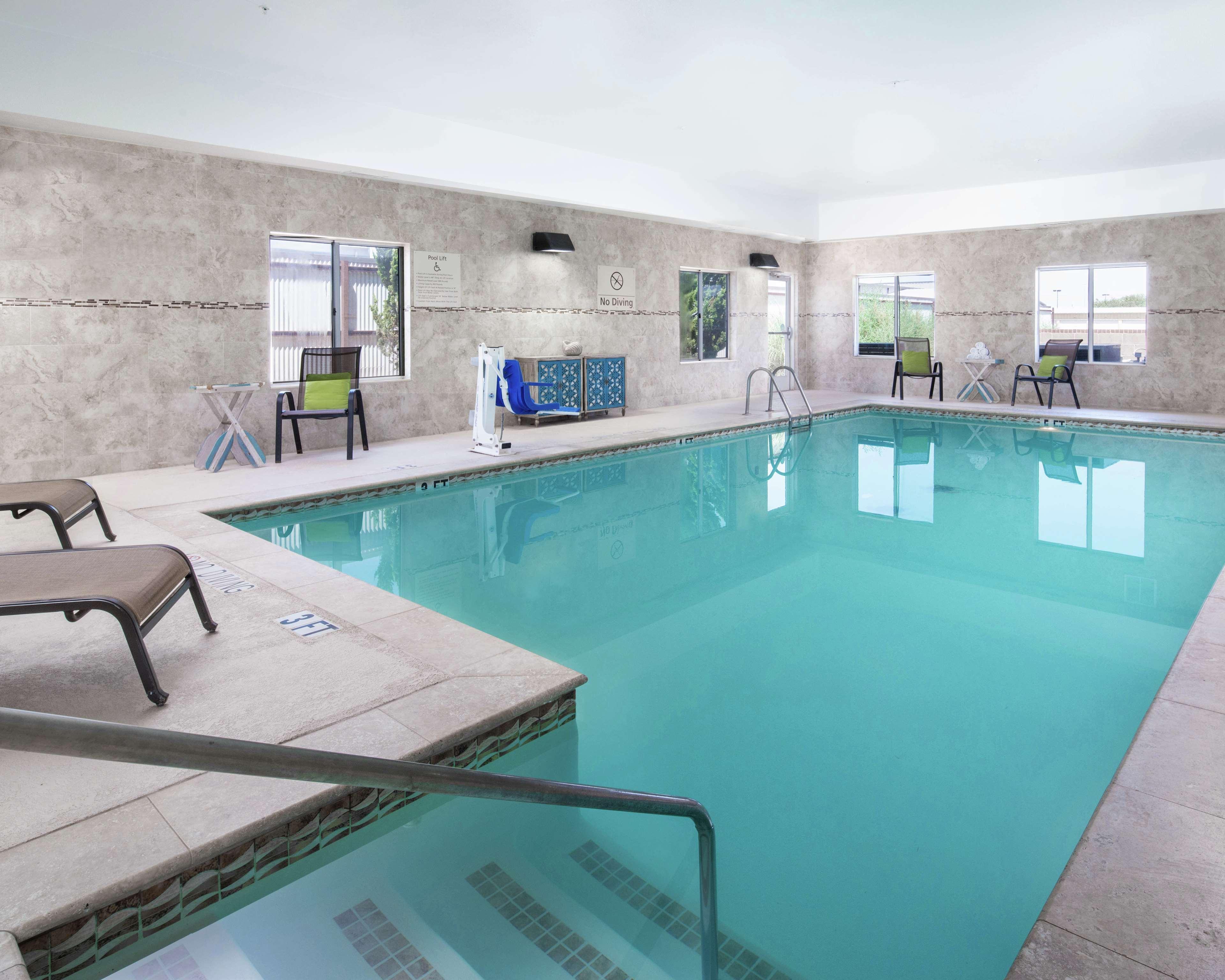 Hampton Inn & Suites Lubbock Bagian luar foto
