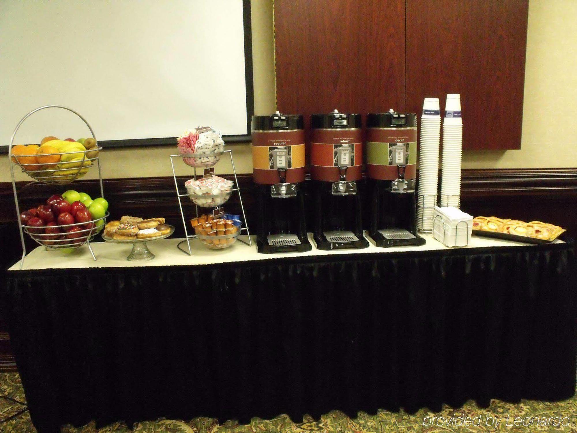 Hampton Inn & Suites Lubbock Restoran foto